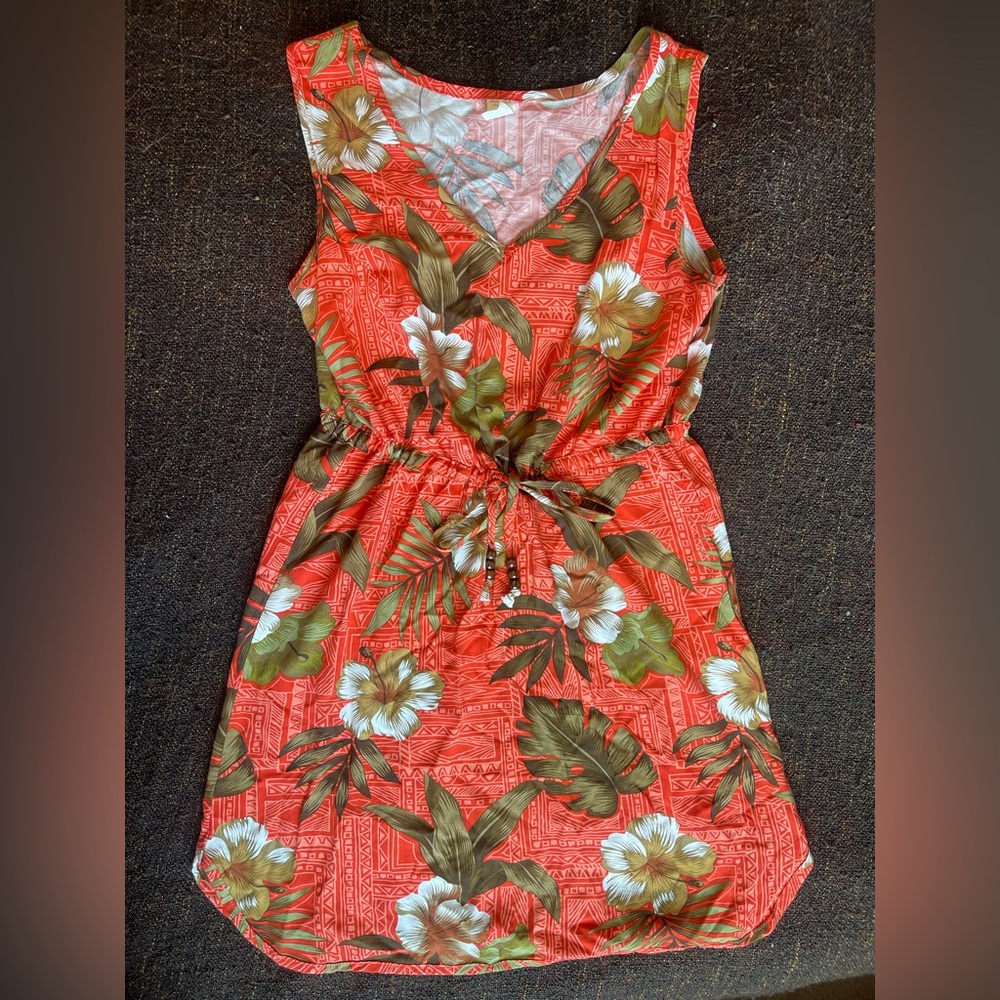 tropical Hawaiian dress
